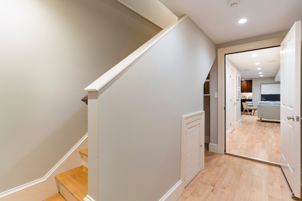 85 Upland Road Cambridge, MA 02140 - Photo 33 of 42