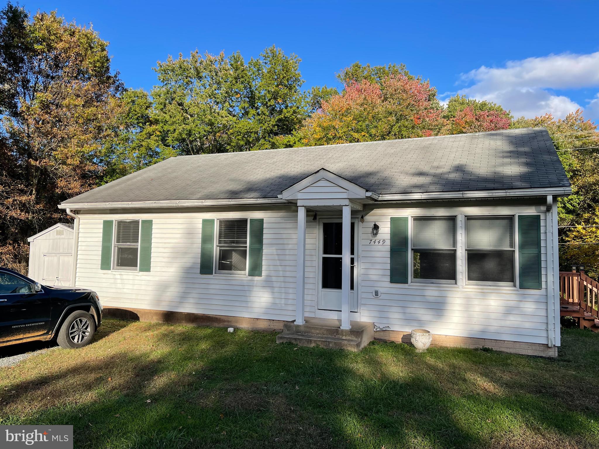7449 Carver Road Gainesville, VA 20155 - Photo 1 of 41 Gallery Image 1