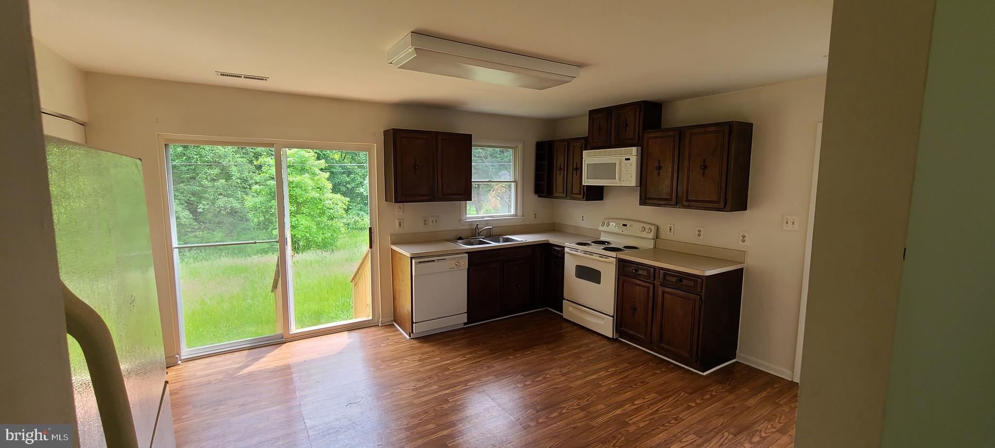 7449 Carver Road Gainesville, VA 20155 - Photo 24 of 41 Gallery Image 24