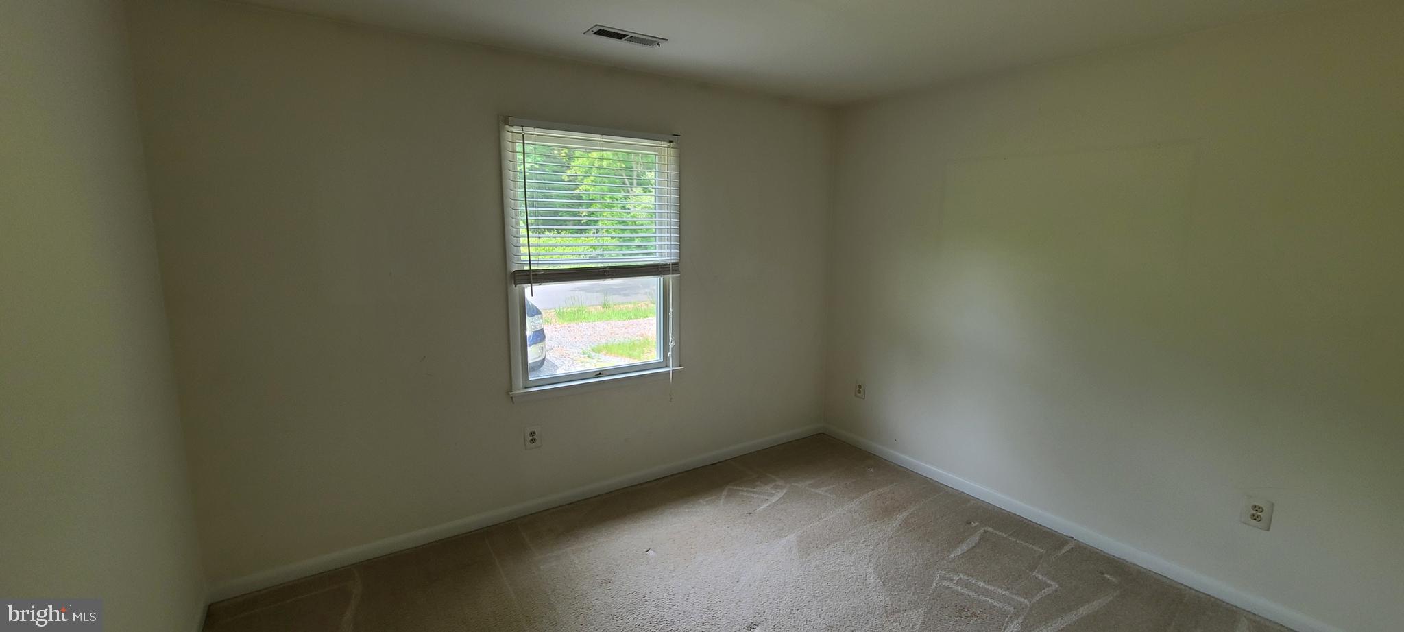 7449 Carver Road Gainesville, VA 20155 - Photo 34 of 41 Gallery Image 34