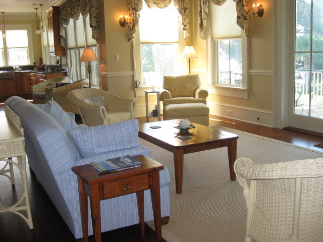 9170 Lottie Pope Road Edisto Island, SC 29438 - Photo 5 of 100 9170 LP Staged (6)