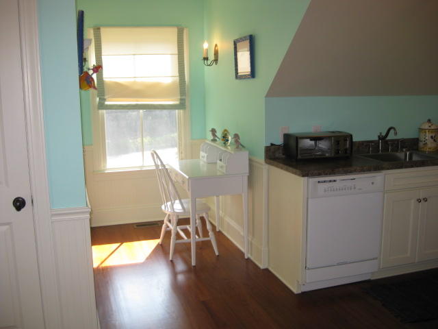 9170 Lottie Pope Road Edisto Island, SC 29438 - Photo 90 of 100 9170 LP Staged apt (20)