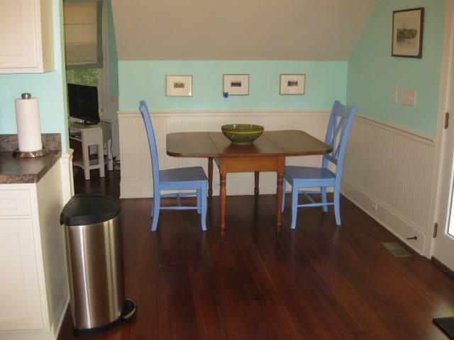 9170 Lottie Pope Road Edisto Island, SC 29438 - Photo 98 of 100 9170 LP Staged apt (21)