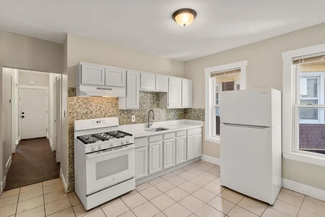 $1,025,000 | 16 Kerwin Street, Boston, MA 02124