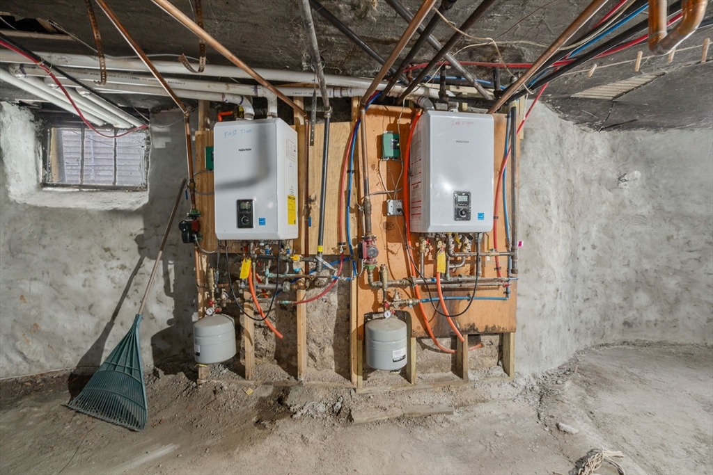 16 Kerwin Street Boston, MA 02124 - Photo 16 of 20