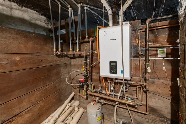 $1,025,000 | 16 Kerwin Street, Boston, MA 02124