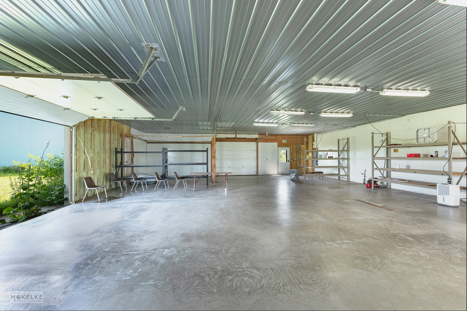 17551 Frazier Road Sandwich, IL 60548 - Photo 19 of 21 a view of a livingroom with furniture