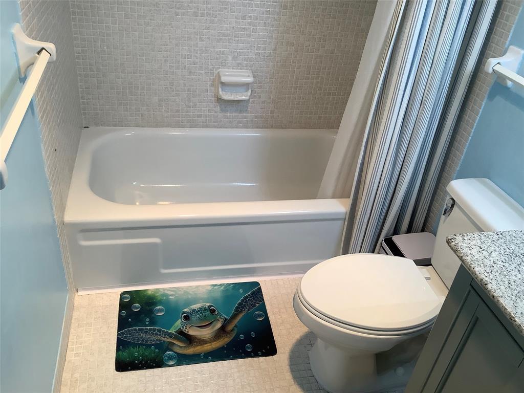 4174 Inverrary Drive, Unit 203 Lauderhill, FL 33319 - Photo 21 of 25