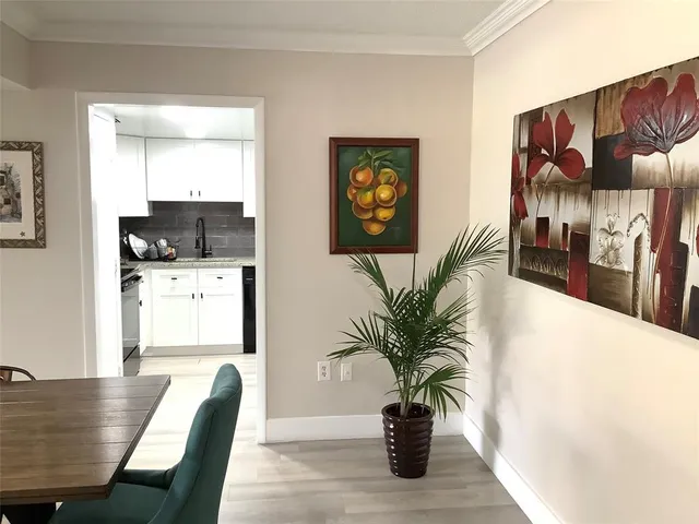 $1,750 | 4174 Inverrary Drive, Unit 203, Lauderhill, FL 33319