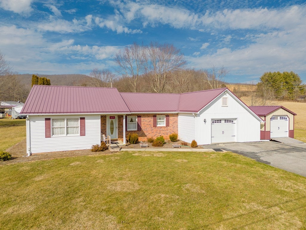 517 Cedar Springs Road Sugar Grove, VA 24375 - Photo 51 of 61 Gallery Image 51