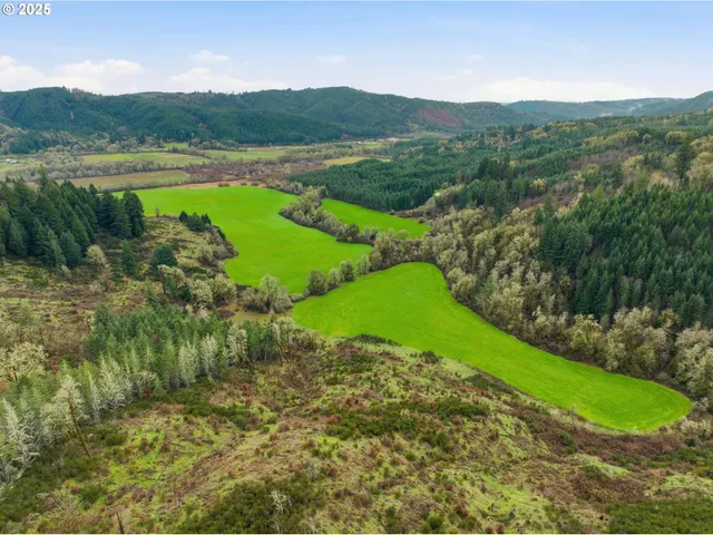 $2,799,900 | 26601 Thomson Mill Road, Sheridan, OR 97378