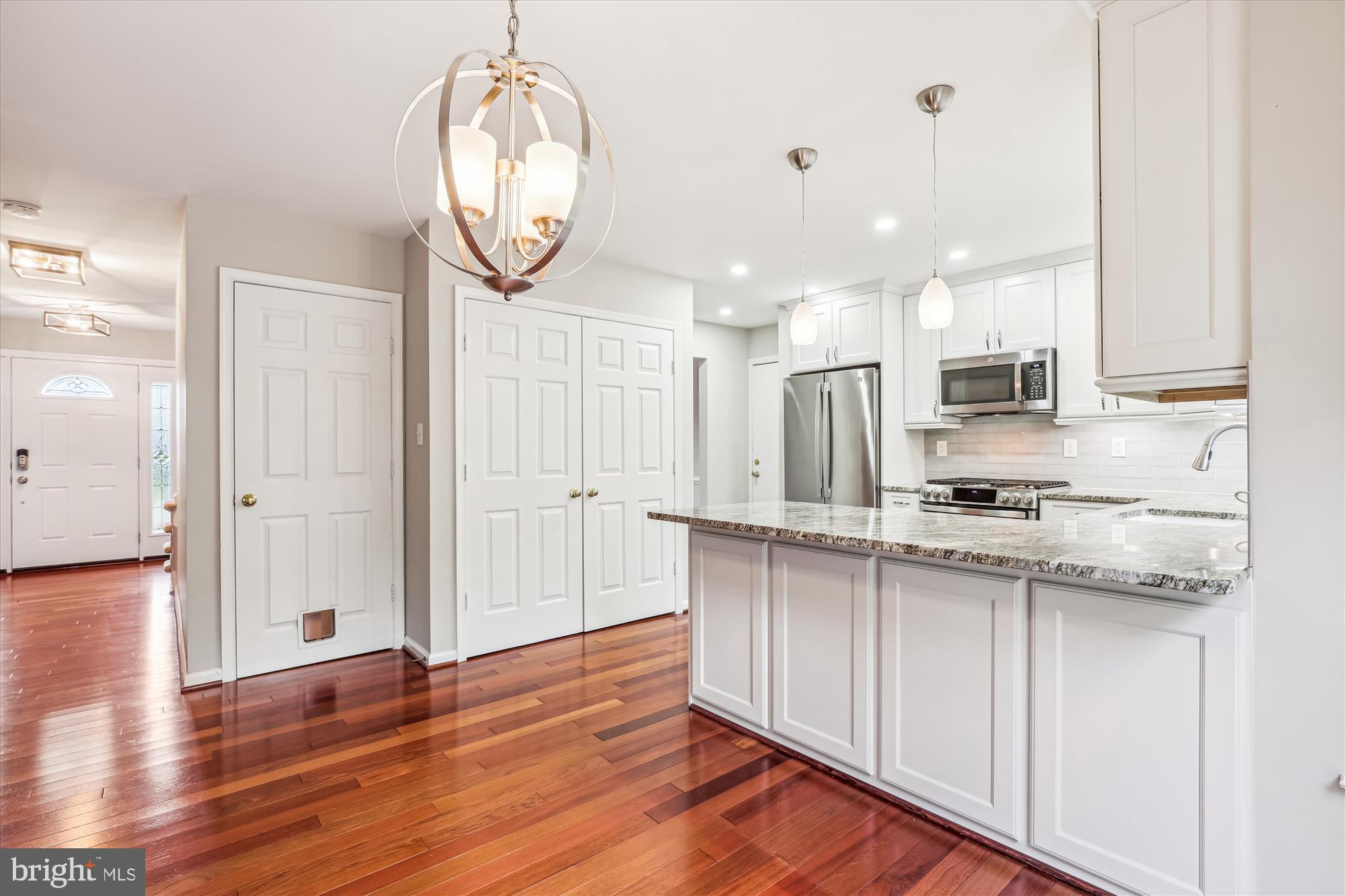 7100 Dudrow Court Springfield, VA 22150 - Photo 12 of 68 Breakfast Area
