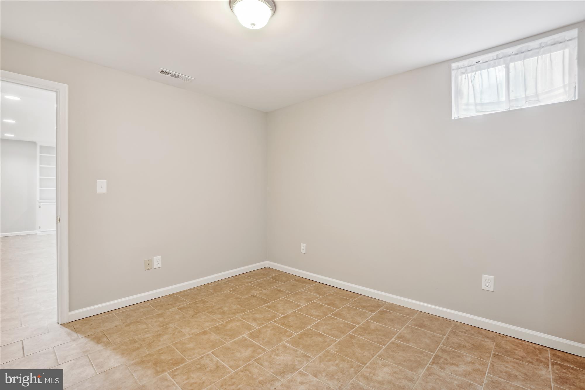 7100 Dudrow Court Springfield, VA 22150 - Photo 38 of 68 Den