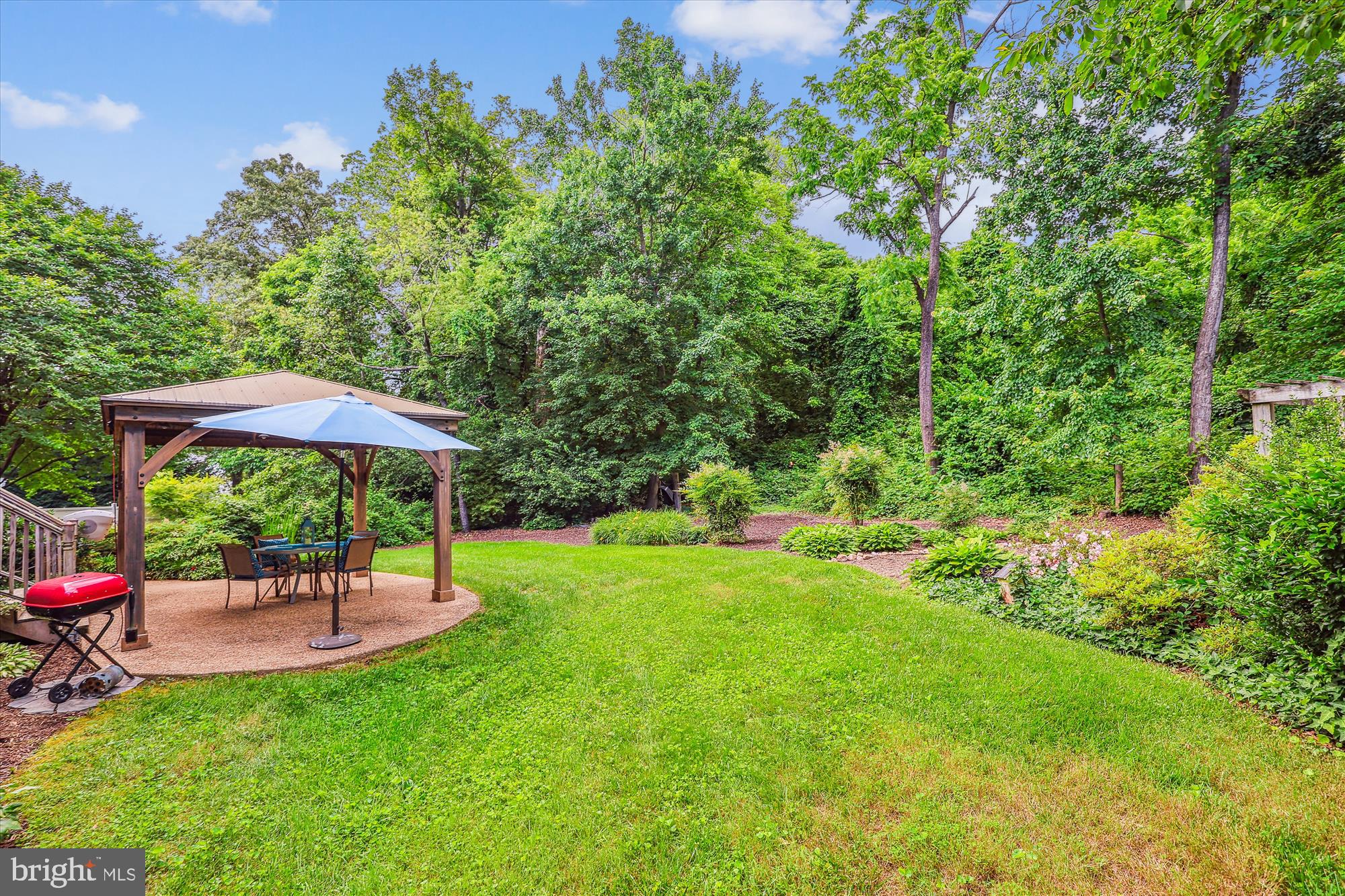 7100 Dudrow Court Springfield, VA 22150 - Photo 48 of 68 Back Yard