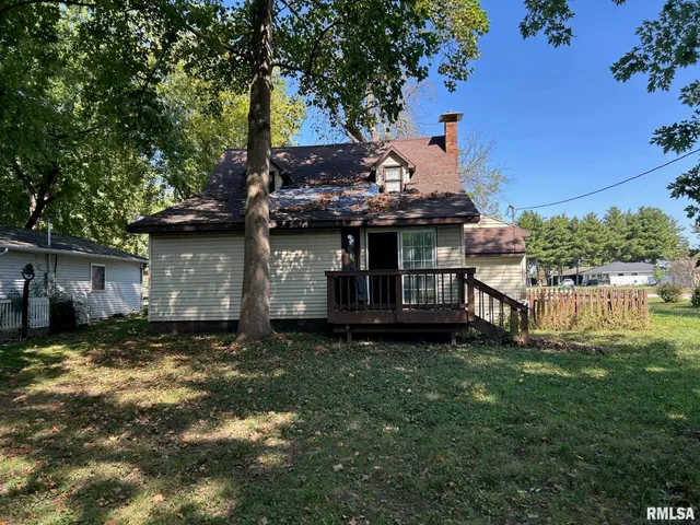 $28,500 | 417 East Washington Street, Edinburg, IL 62531