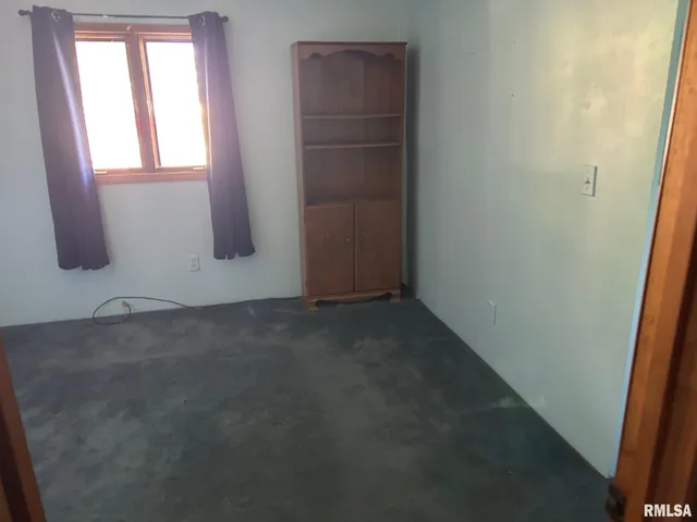 $28,500 | 417 East Washington Street, Edinburg, IL 62531