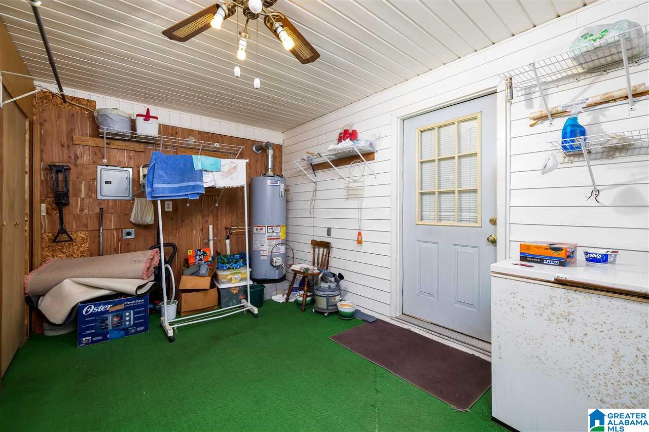 310 3rd Avenue West Oneonta, AL 35121 - Photo 24 of 27