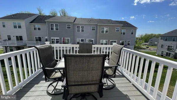 $2,400 | 407 Streamview Drive, Fredericksburg, VA 22405