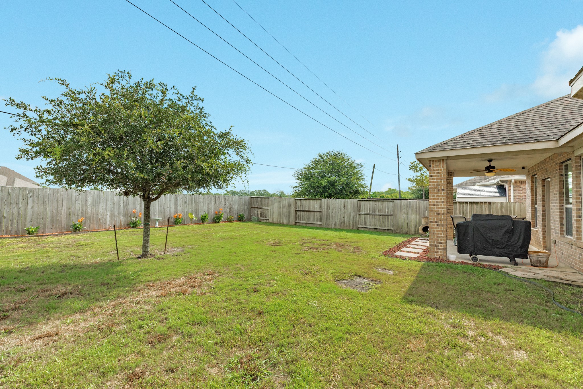 3519 Bay Drive Rosharon, TX 77583 - Photo 26 of 49 Expansive backyard with endless potential to create your own private outdoor oasis.