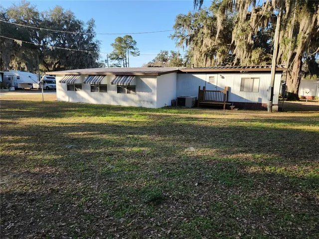 $1,250 | 110 Shady Lane, Satsuma, FL 32189