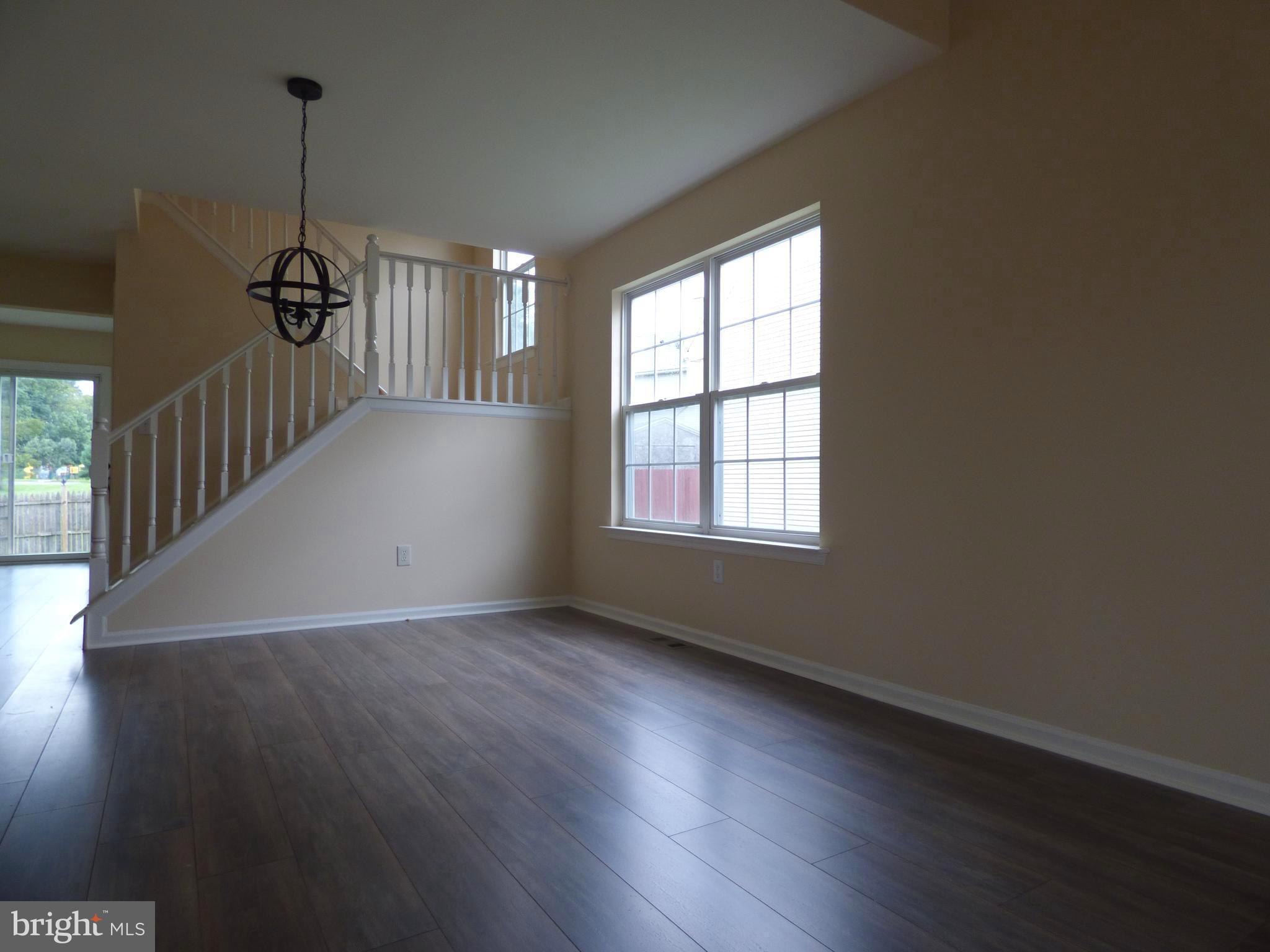 187 Ridgewood Way Burlington, NJ 08016 - Photo 5 of 25 Gallery Image 5