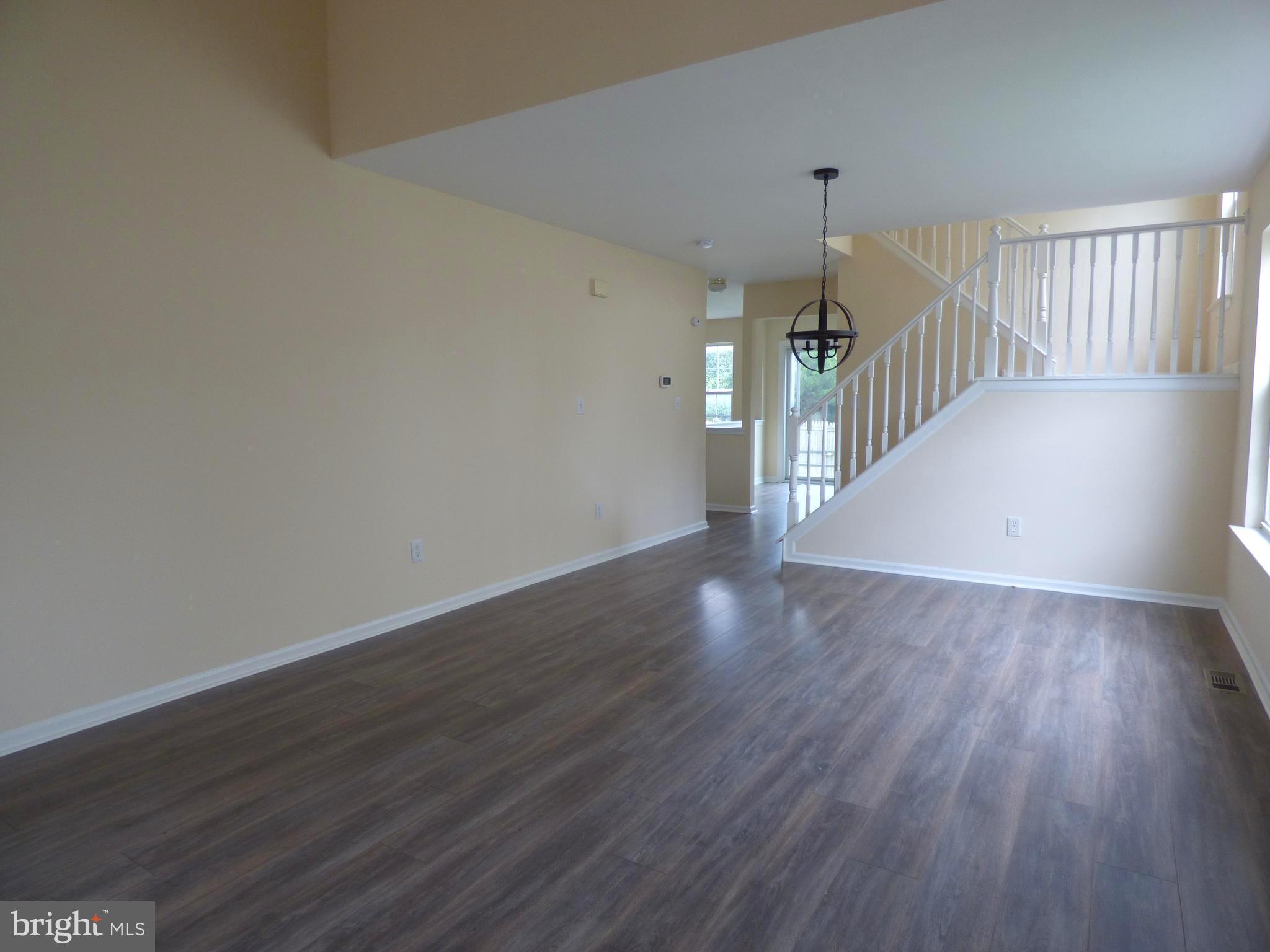 187 Ridgewood Way Burlington, NJ 08016 - Photo 6 of 25 Gallery Image 6