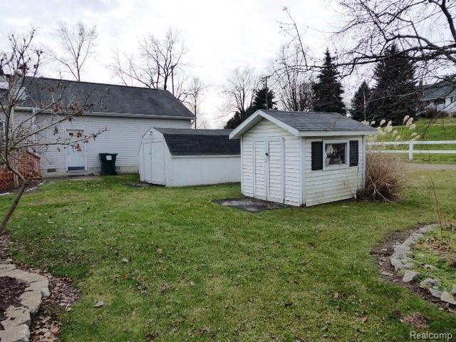 10310 Judd Road Fowlerville, MI 48836 - Photo 18 of 31 Storage and garden sheds