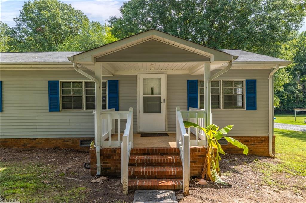 355 Gideon Grove Church Road Madison, NC 27025 - Photo 4 of 29 Gallery Image 4