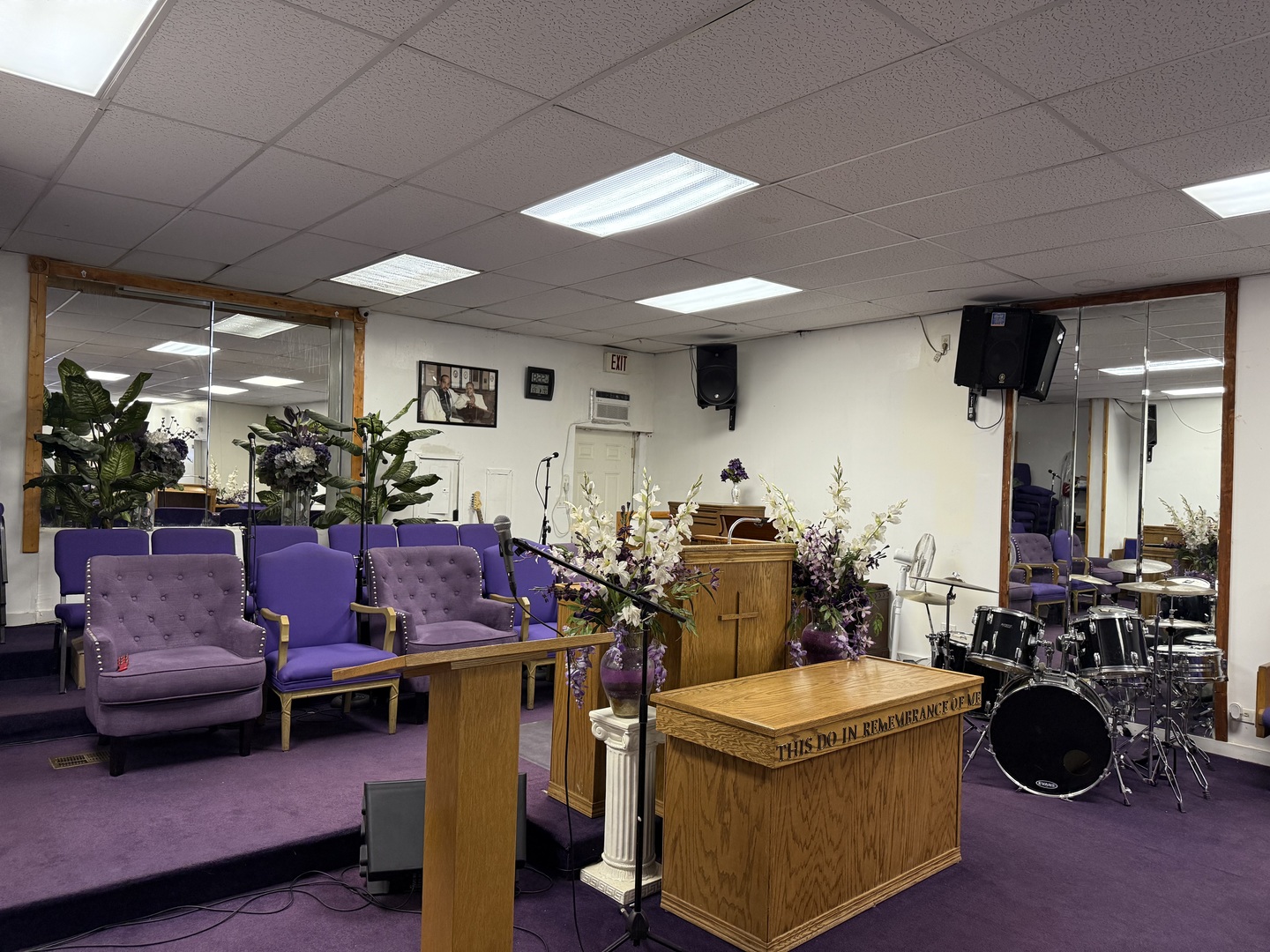 5818 West North Avenue Chicago, IL 60639 - Photo 6 of 37 a view of a room with gym equipment