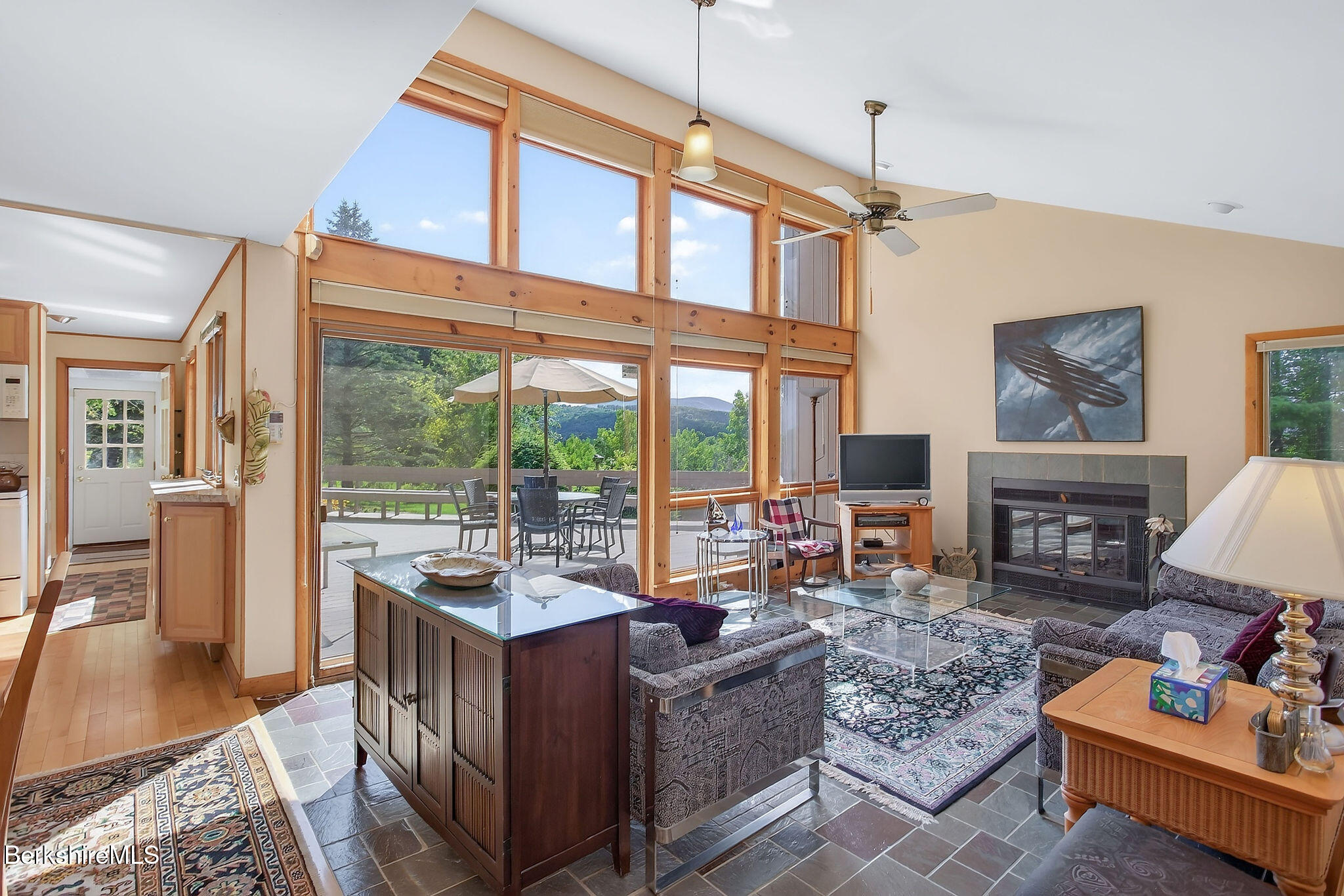 48 Swamp Road West Stockbridge, MA 01266 - Photo 14 of 39 0031-living-room