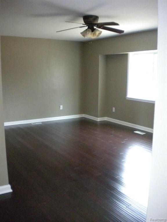 11502 Carr Road Davison, MI 48423 - Photo 9 of 44