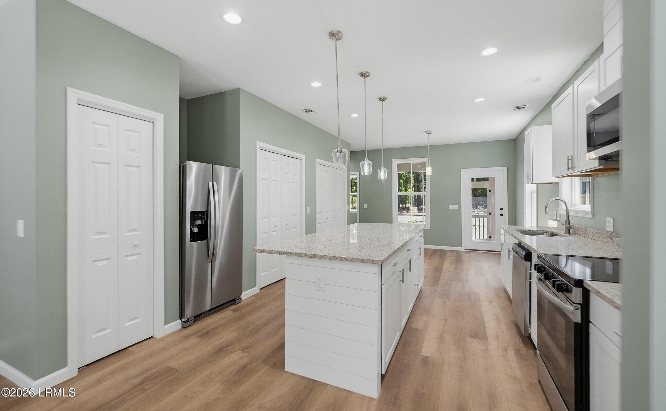 23 Seabrook Center Road Seabrook, SC 29940 - Photo 11 of 38 Kitchen2