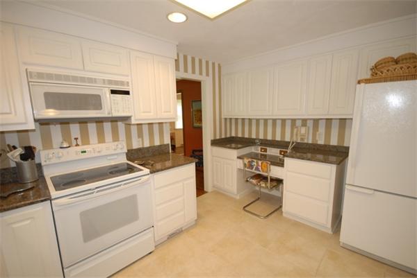 30 Blood Road Andover, MA 01810 - Photo 11 of 27