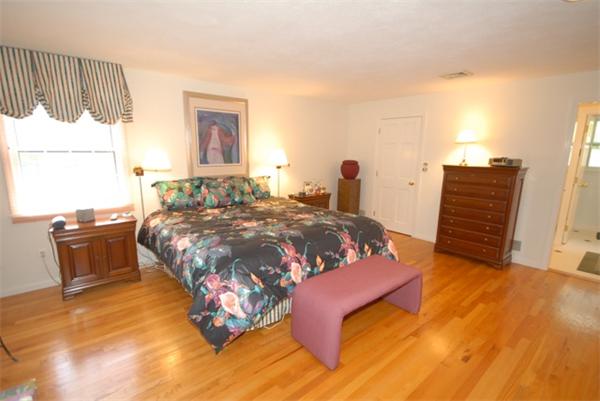 30 Blood Road Andover, MA 01810 - Photo 14 of 27