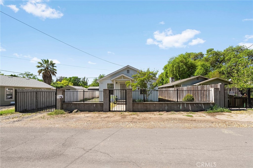 1322 Guill Street Chico, CA 95928 - Photo 2 of 35