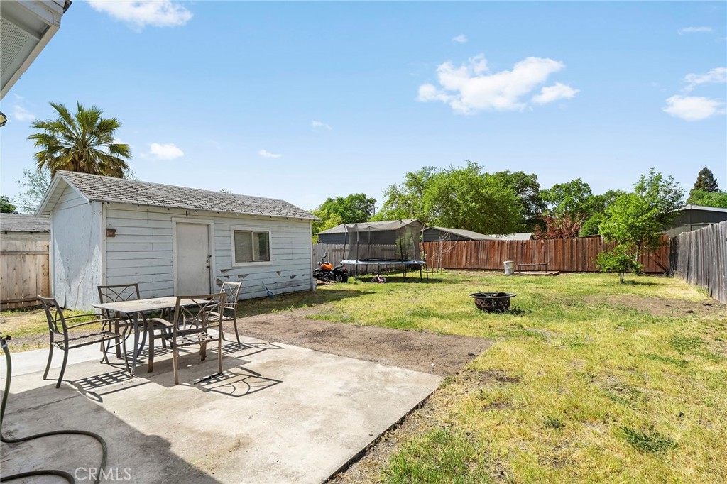 1322 Guill Street Chico, CA 95928 - Photo 29 of 35