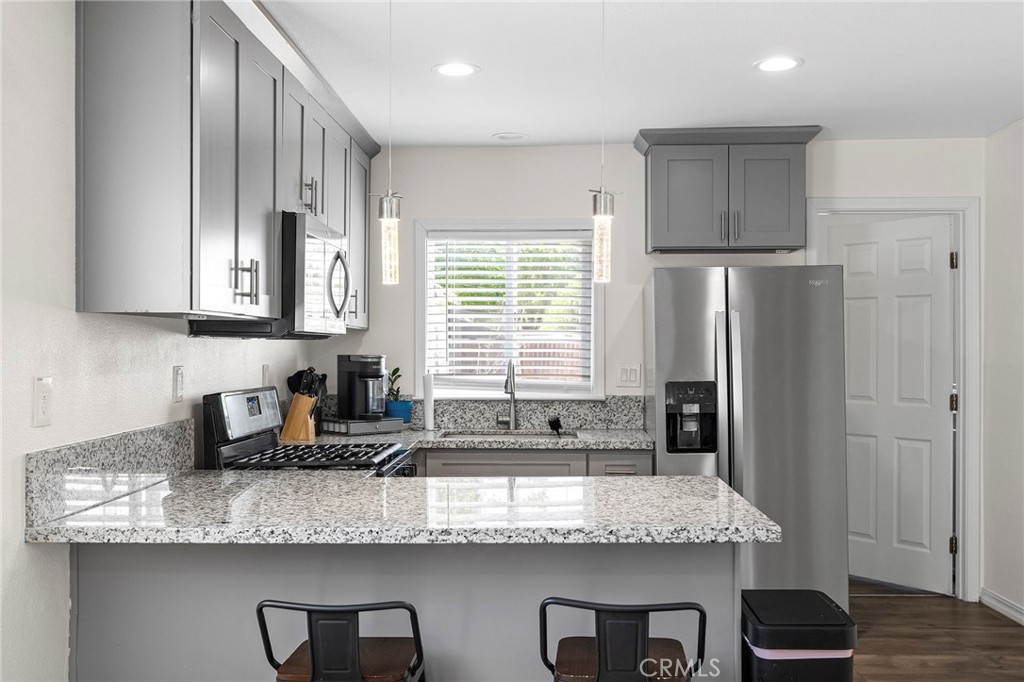 1322 Guill Street Chico, CA 95928 - Photo 4 of 35