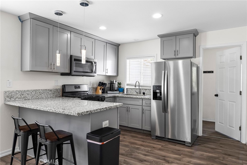 1322 Guill Street Chico, CA 95928 - Photo 5 of 35