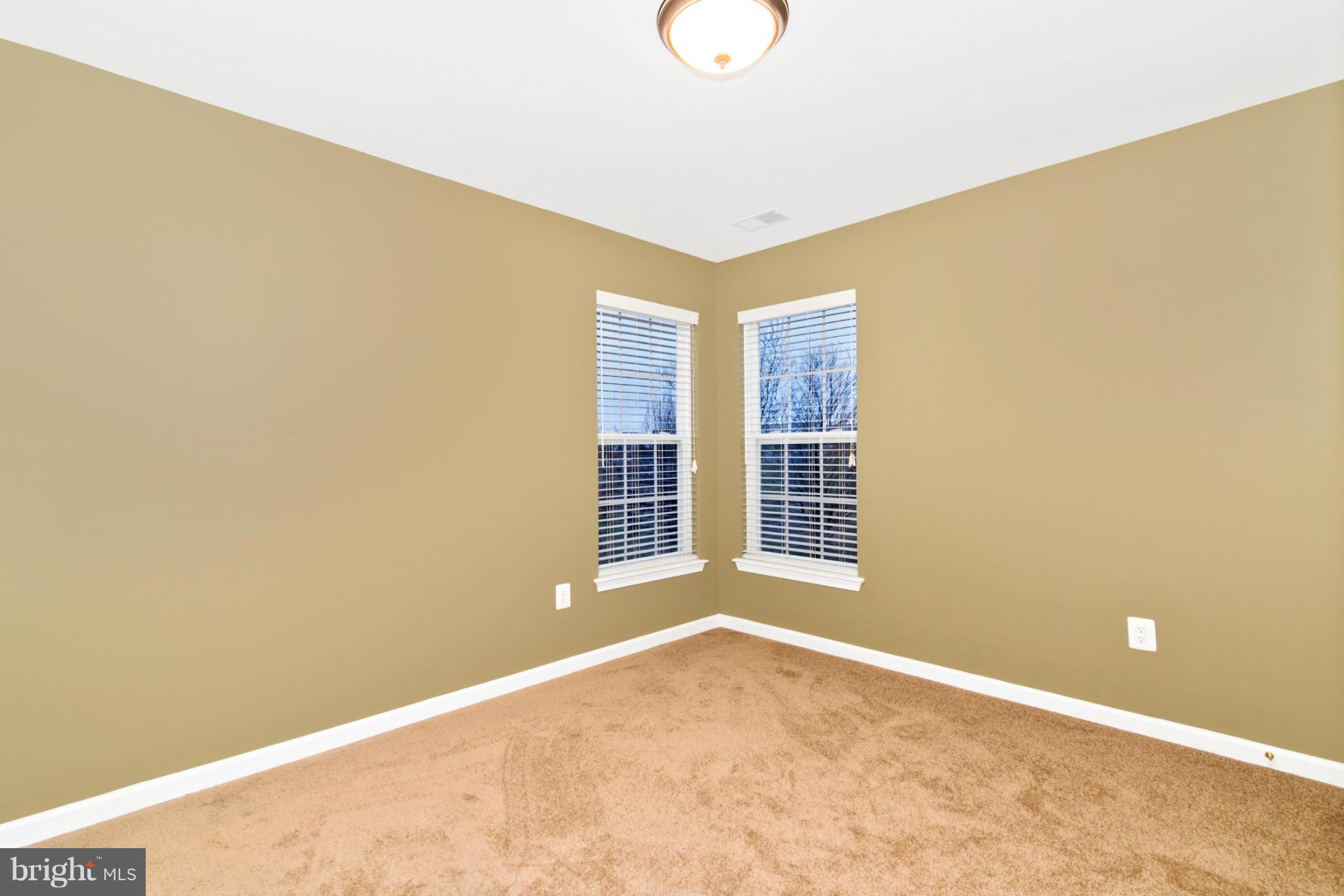 1814 Weybridge Road Frederick, MD 21702 - Photo 23 of 27 Bedroom