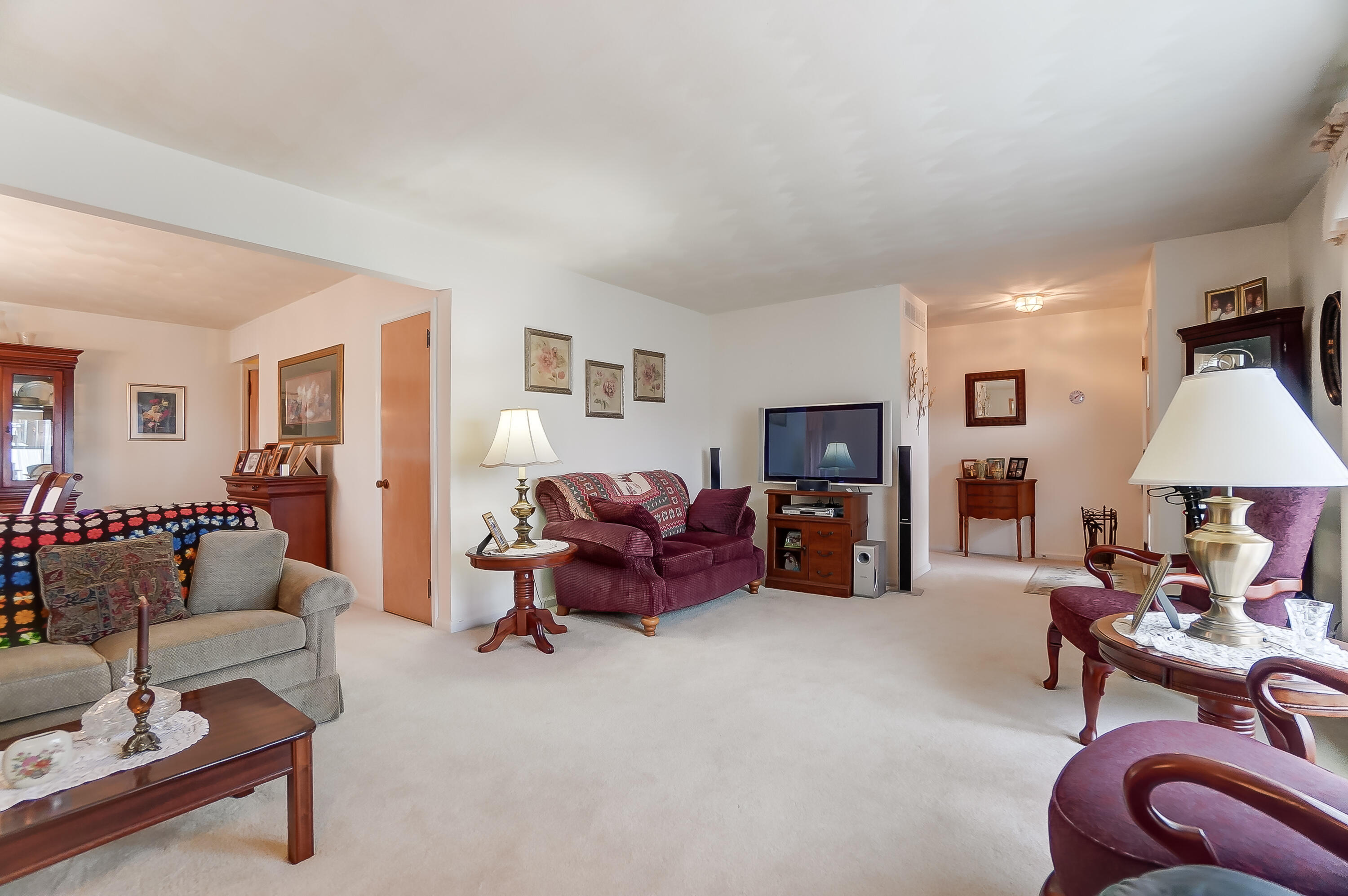 1101 RedBud Lane Springfield, OH 45504 - Photo 10 of 65 Gallery Image 10