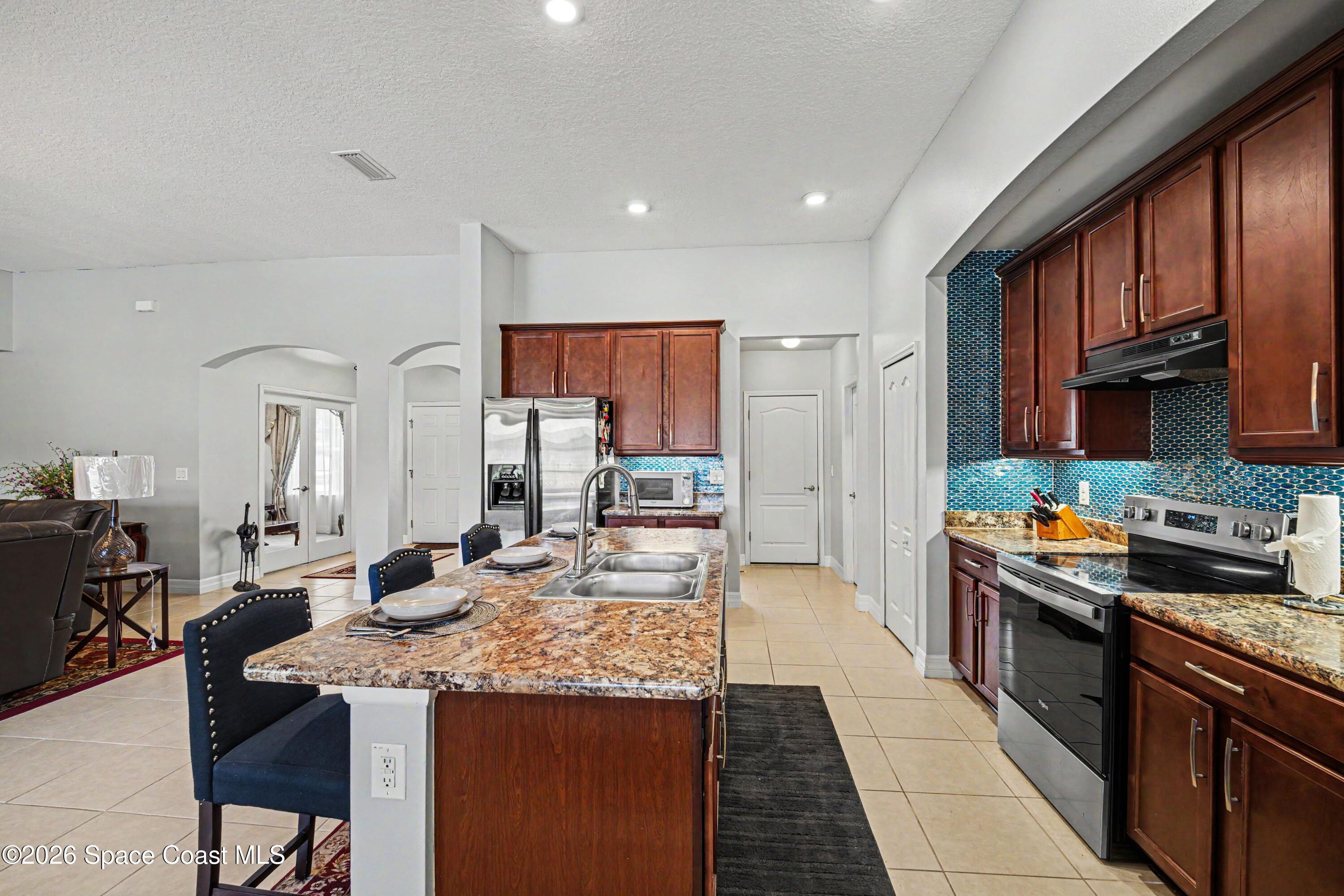 1025 Morgan Circle Northeast Palm Bay, FL 32905 - Photo 14 of 43 012_file_7214
