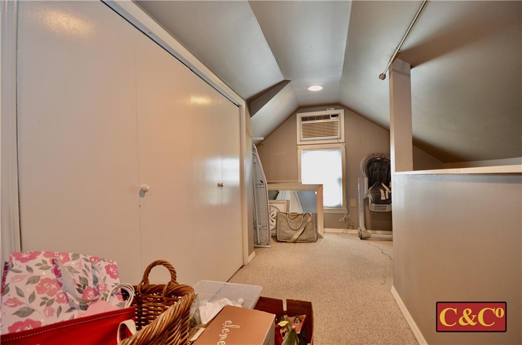 8 Oak Street Valley Stream, NY 11581 - Photo 23 of 40 a view of a livingroom with furniture