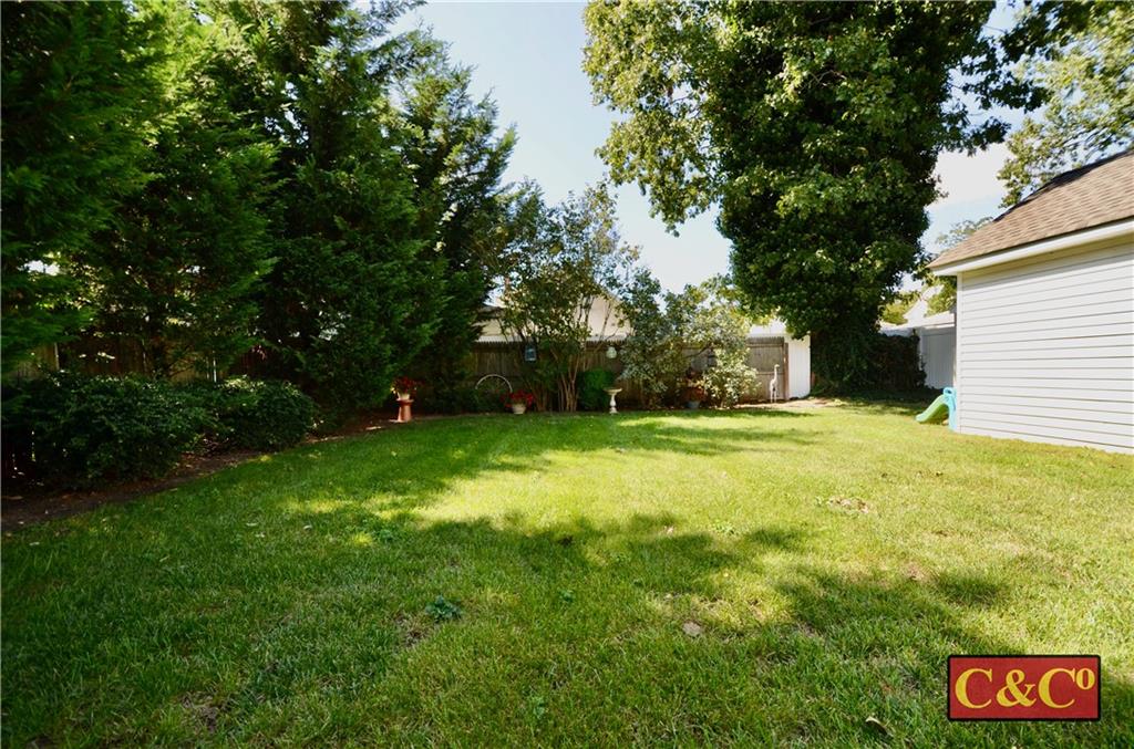 8 Oak Street Valley Stream, NY 11581 - Photo 33 of 40 a view of outdoor space with garden