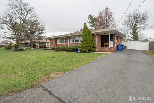 $650,000 | 1033 Grove Street, North Brunswick, NJ 08902