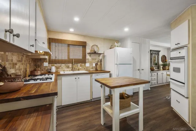 $447,900 | 1401 West El Norte Parkway, Unit SPC 309, San Marcos, CA 92069