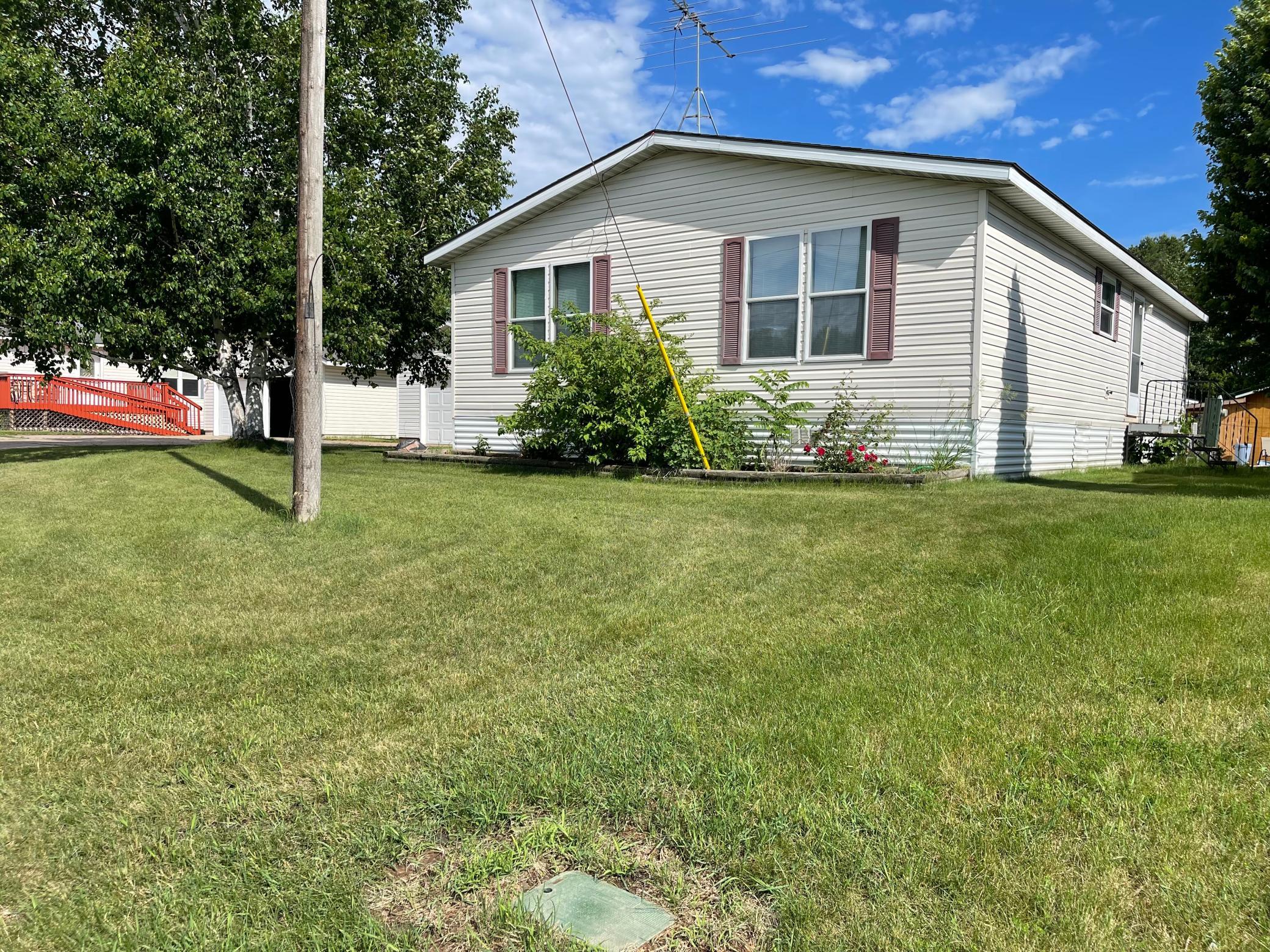 708 1st Street East Milaca, MN 56353 - Photo 2 of 34