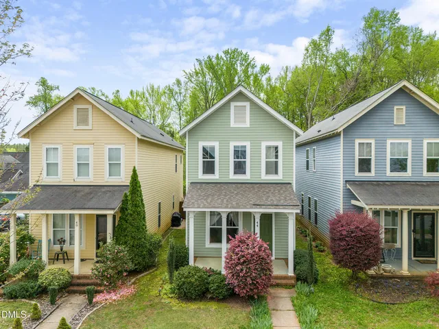 $2,095 | 44 Danbury Court, Pittsboro, NC 27312