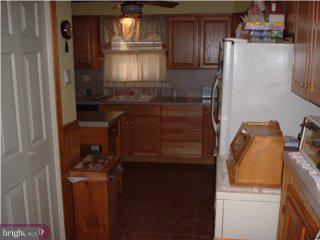 443 Wayne Road Bellmawr, NJ 08031 - Photo 2 of 5 Gallery Image 2