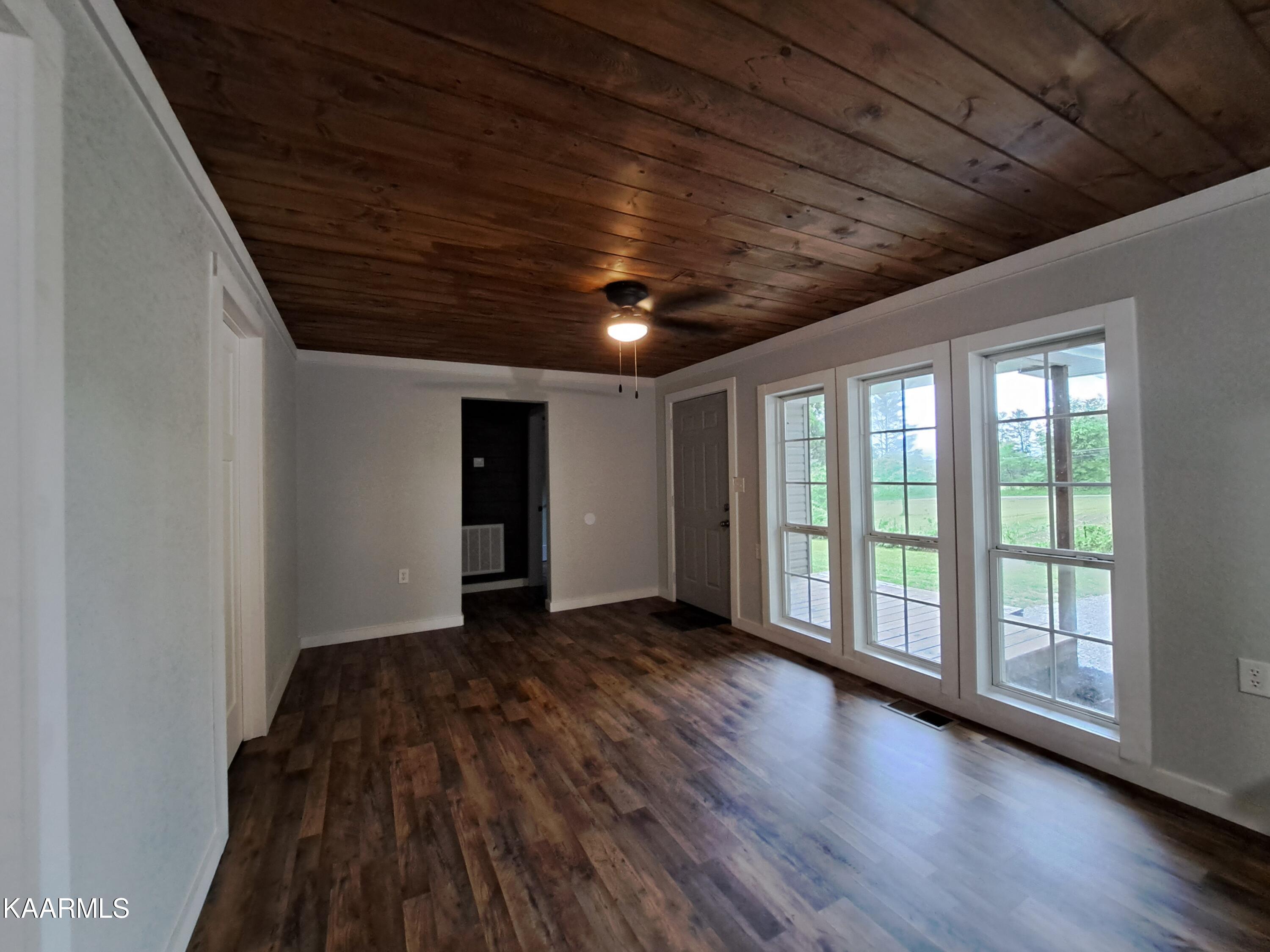 111 Big Spring Road Oneida, TN 37841 - Photo 14 of 57 20230520_180237