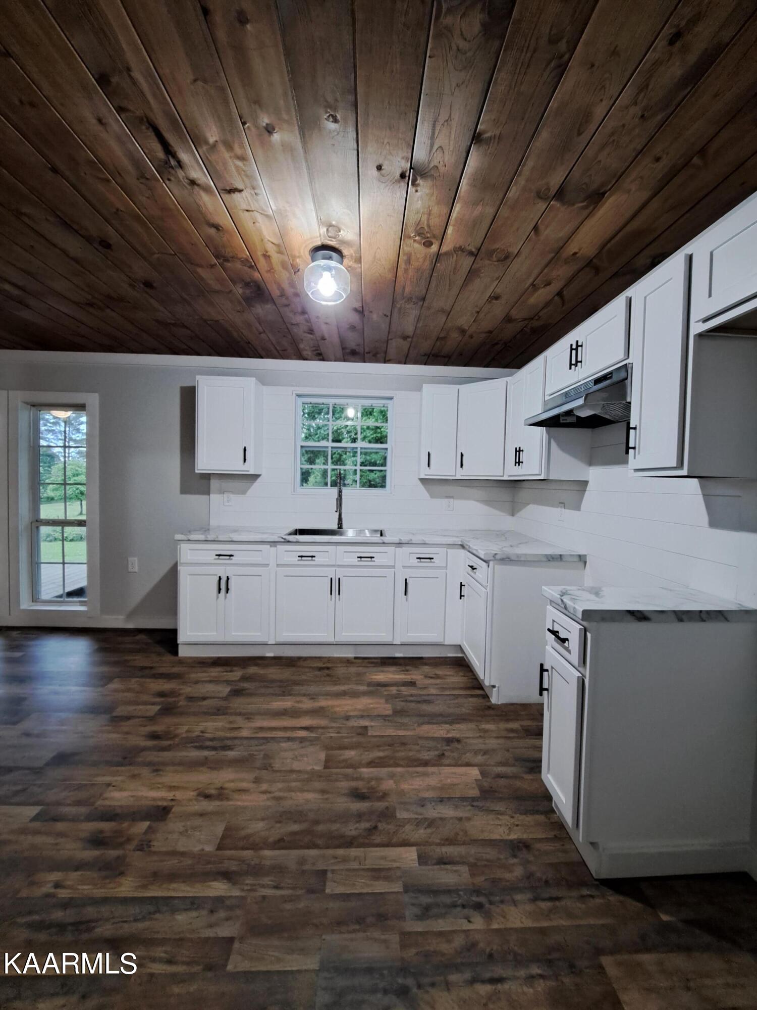 111 Big Spring Road Oneida, TN 37841 - Photo 20 of 57 20230520_183457